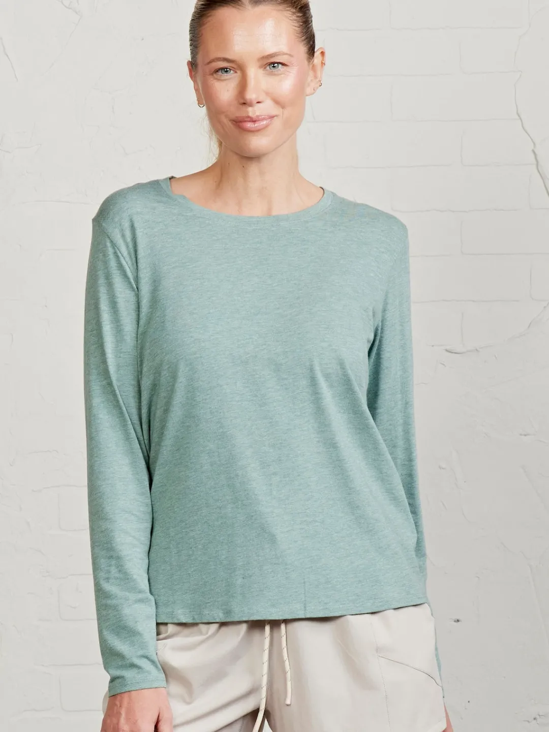 Women tasc All Day Long Sleeve T-Shirt