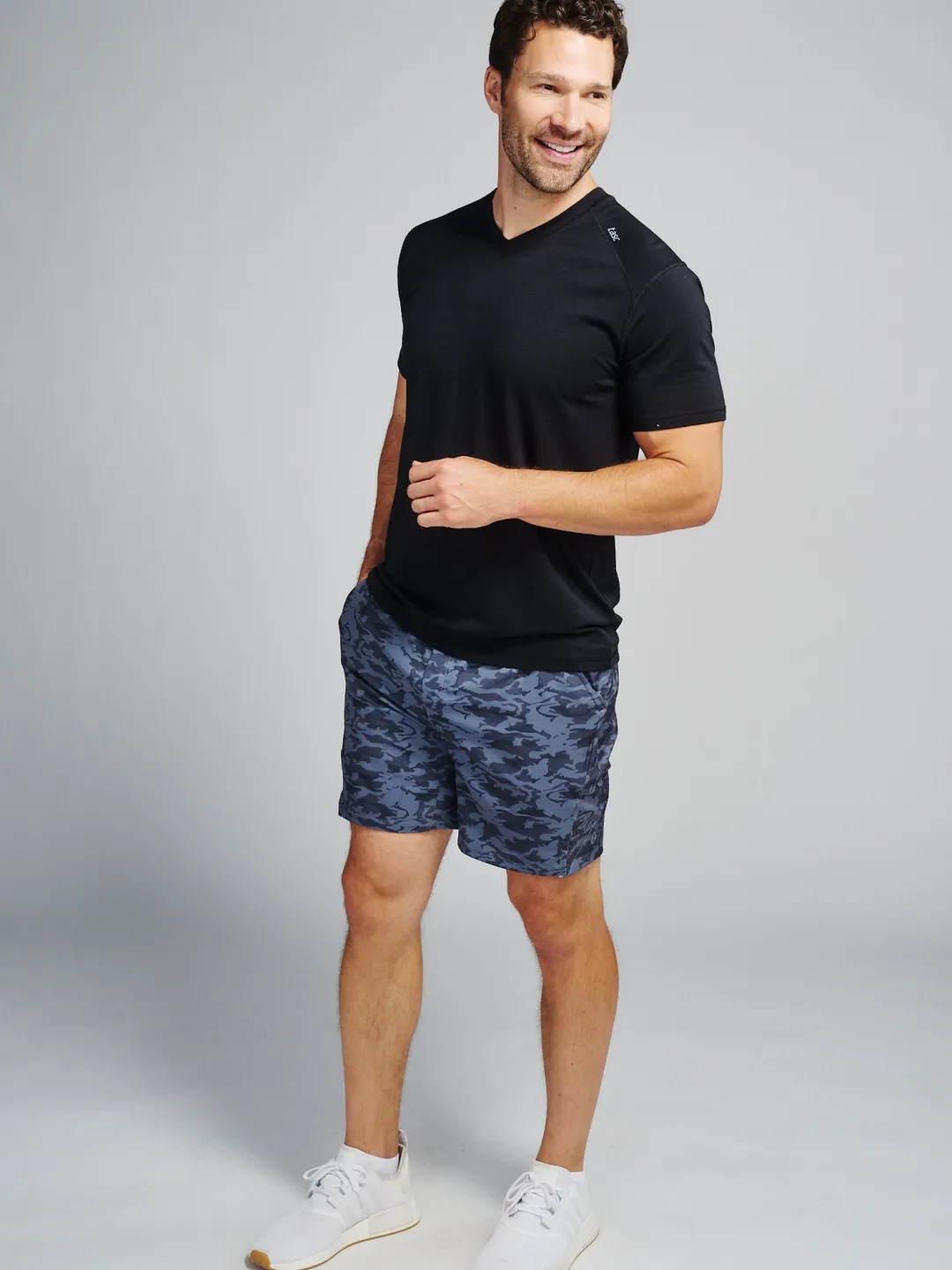 tasc Carrollton Fitness V-Neck T-Shirt | Men's Apparel | Performance