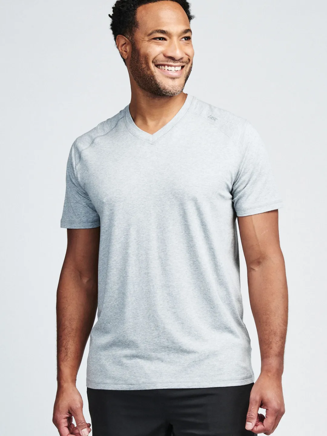 tasc Carrollton Fitness V-Neck T-Shirt | Men's Apparel | Performance