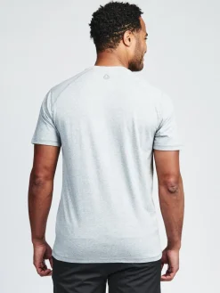 tasc Carrollton Fitness V-Neck T-Shirt | Men's Apparel | Performance