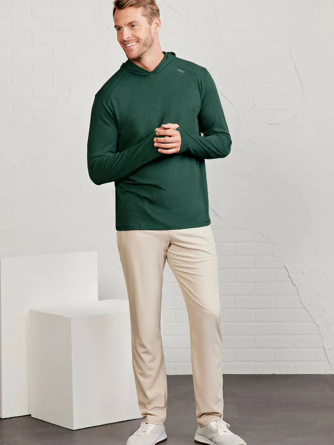 tasc Carrollton Lightweight Hoodie