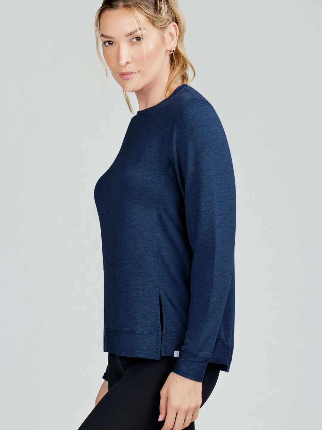 Women tasc Riverwalk French Terry Sweatshirt 2.0