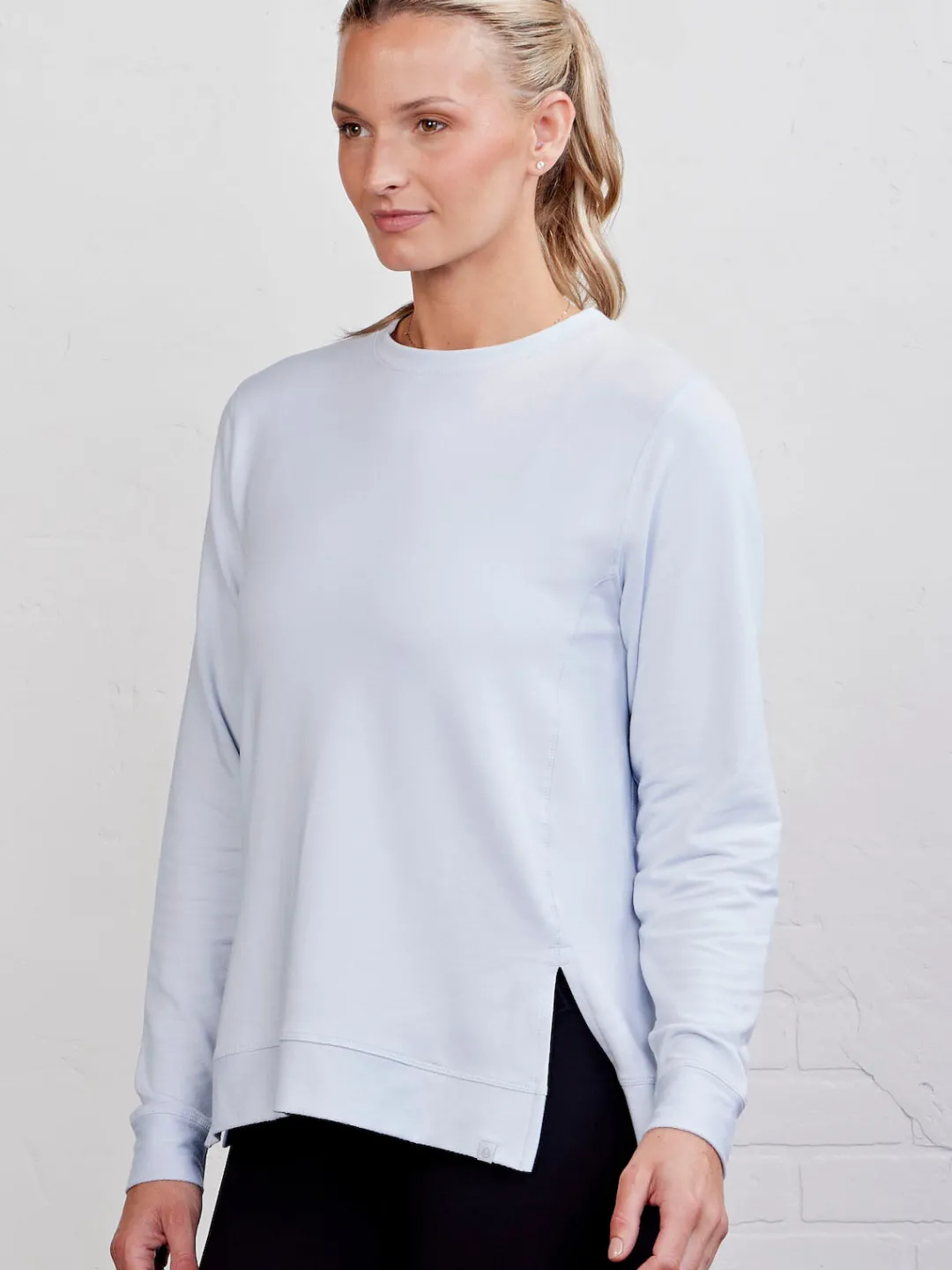 Women tasc Riverwalk French Terry Sweatshirt 2.0
