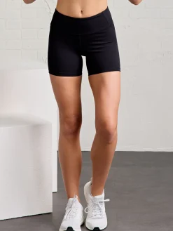 Women tasc Sculptive Pocket Bike Short 5in